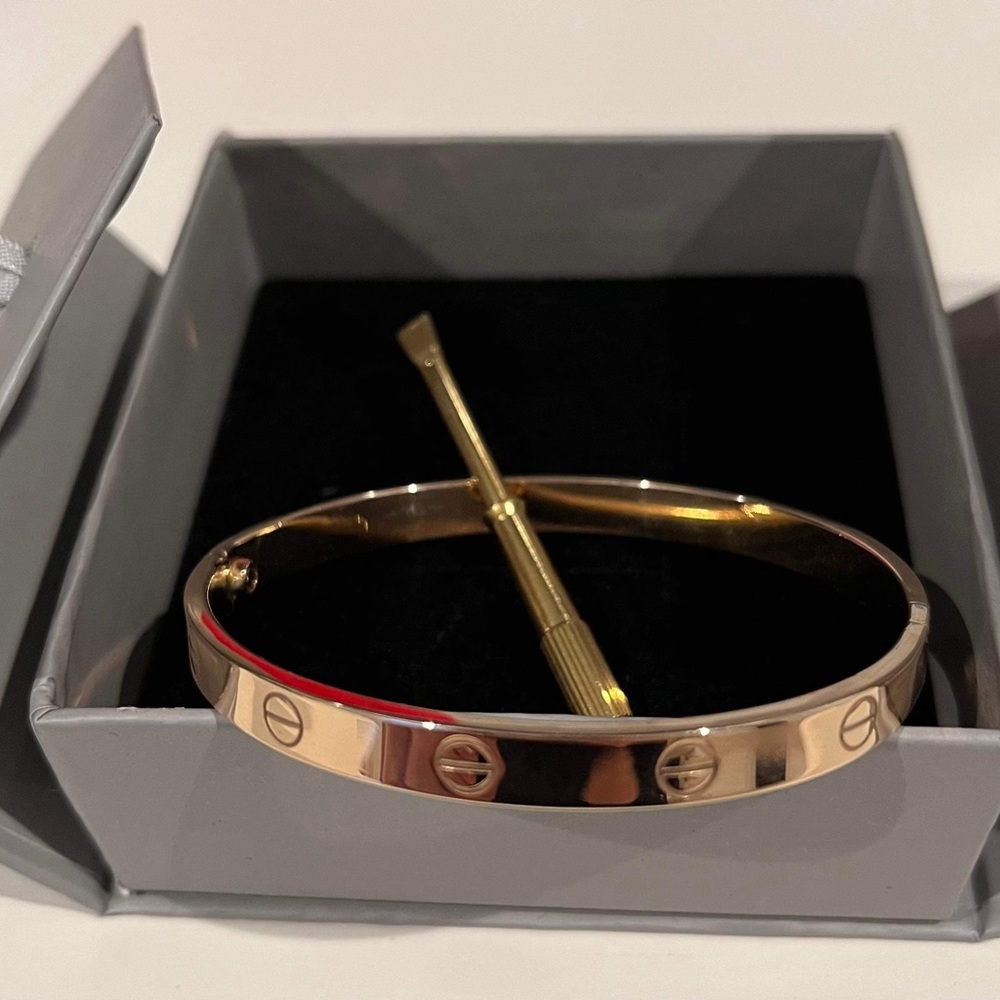 Love Bangle - Rose Gold